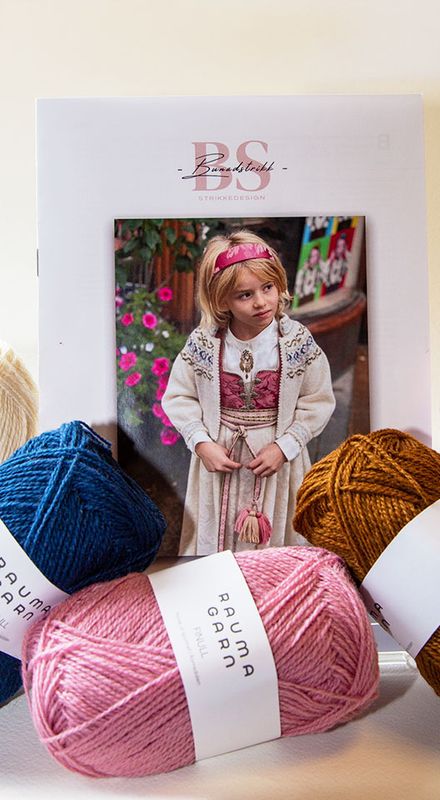 Bunadstrikk mønsterhefte modell 