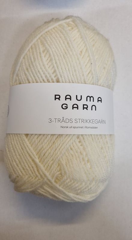 Rauma 3 tråds strikkegarn 100 hvit 