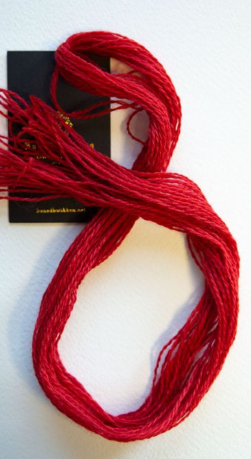Hovedbilde Hifa Huldra brodergarn Bonderød 8078