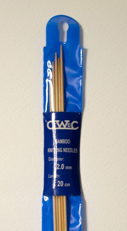 Strikkepinner 2mm - 20cm bambus 